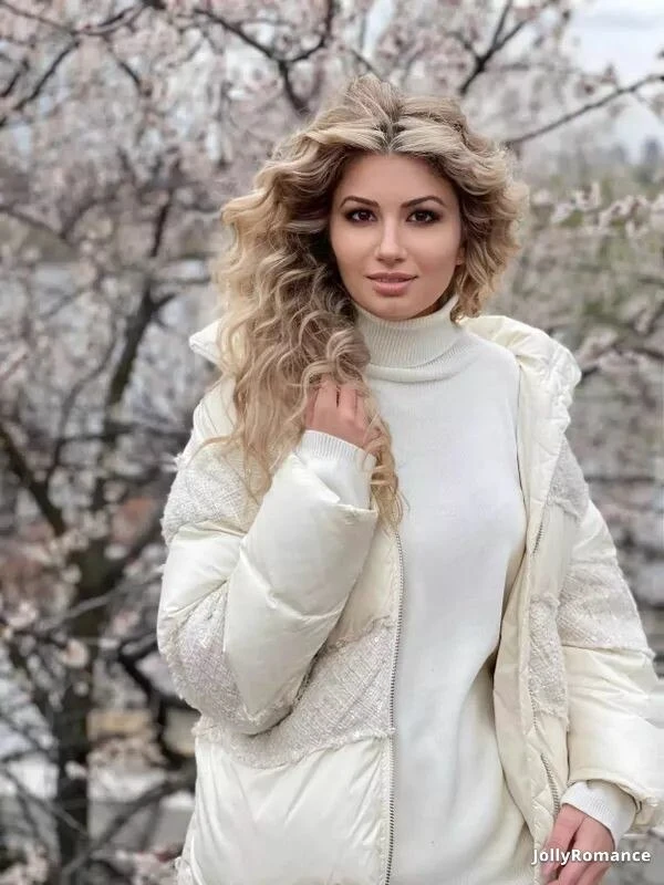 Natalia Profile image 4